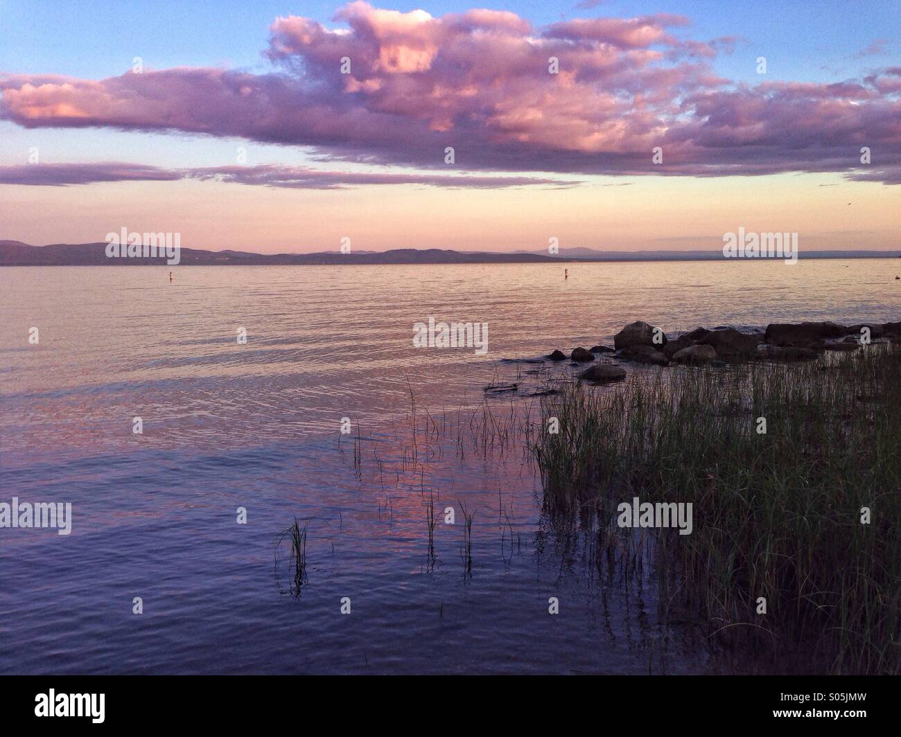 Vermont Lake Champlain Sonnenaufgang Sommer Wasser Stockfoto