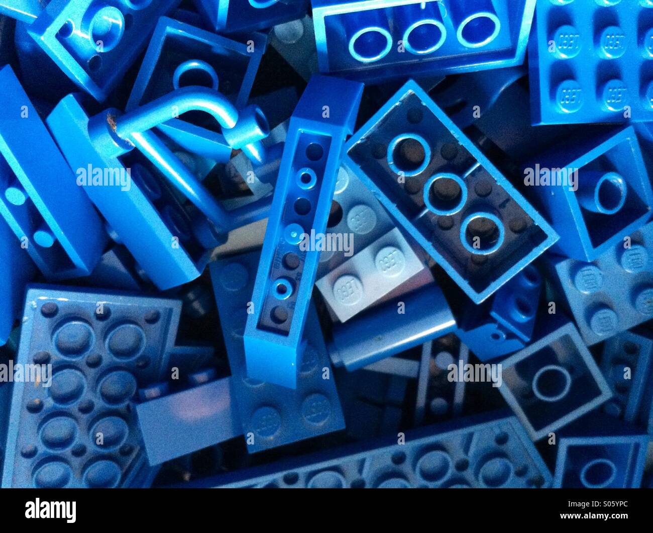 Ein Haufen von blauen Lego-Bausteine Stockfoto