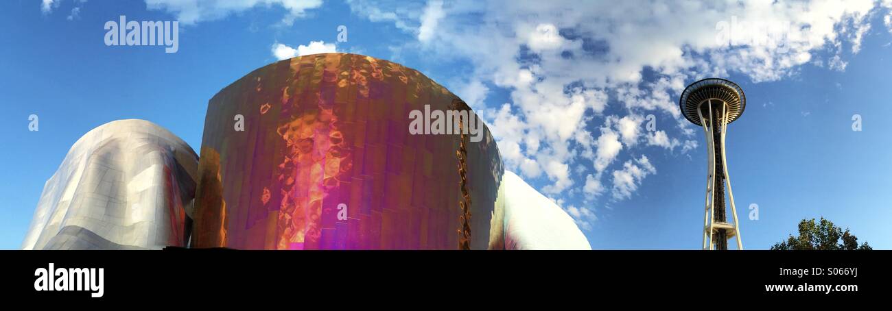 Space Needle und EMP, Erfahrung Musik-Projekt, entworfen von dem Architekten Frank Gehry, Seattle Center, Seattle, Washington - Smartphone-aufgenommenes Stockfoto