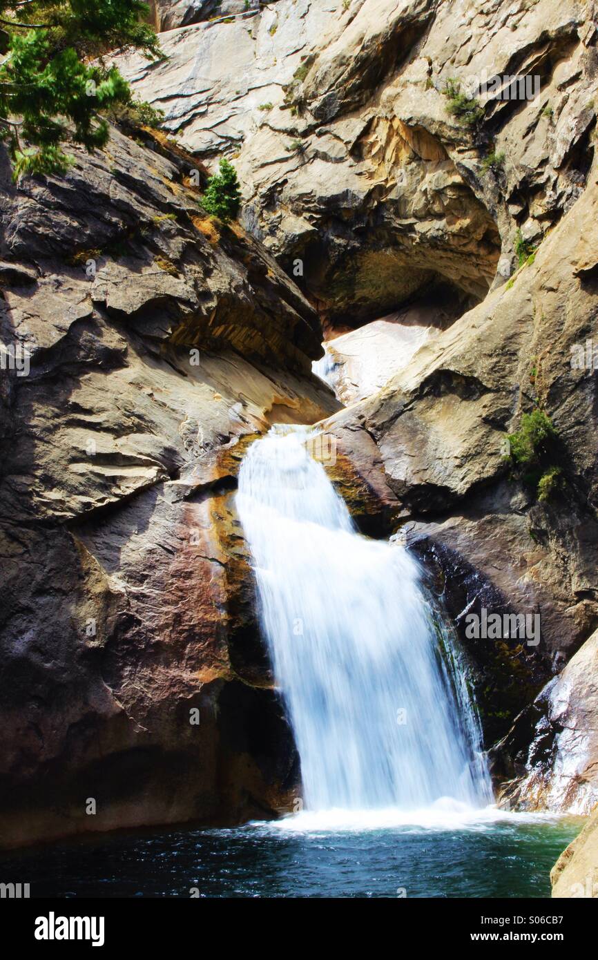 Roaring River Falls, Kings Canyon Nationalpark Stockfoto