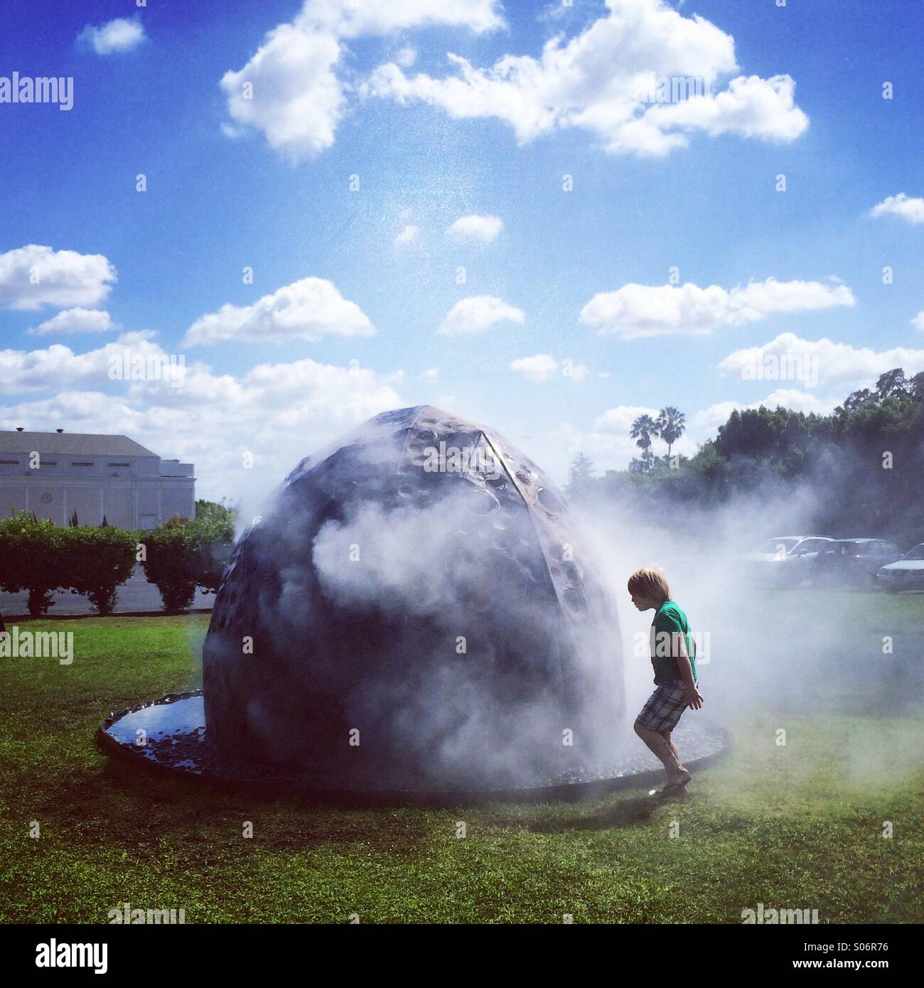 Kunst-Skulptur in Pasadena, Kalifornien - Smartphone-aufgenommenes Stockfoto