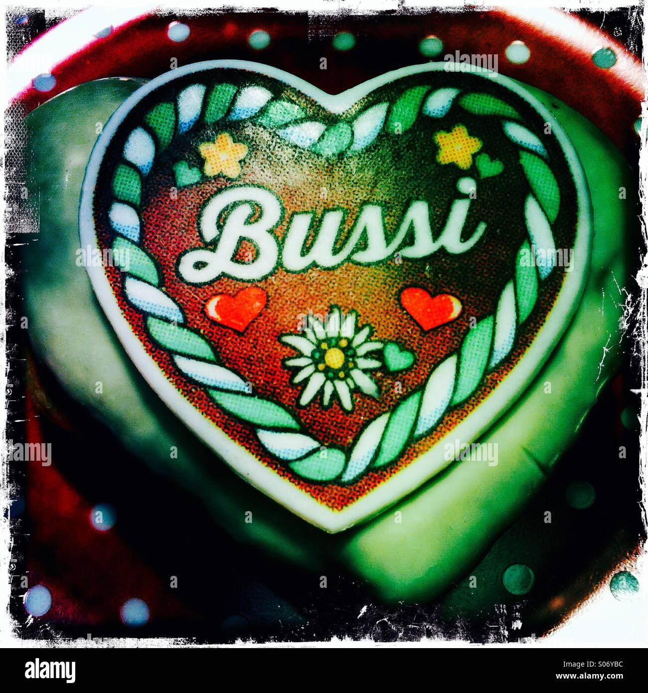 Bussi, Kuss, Oktoberfest, Deutschland, Volksfest. - Smartphone-aufgenommenes Stockfoto