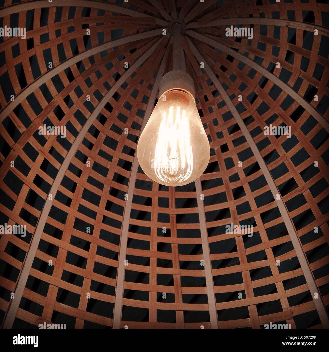 Licht Schatten und Birne. Stockfoto