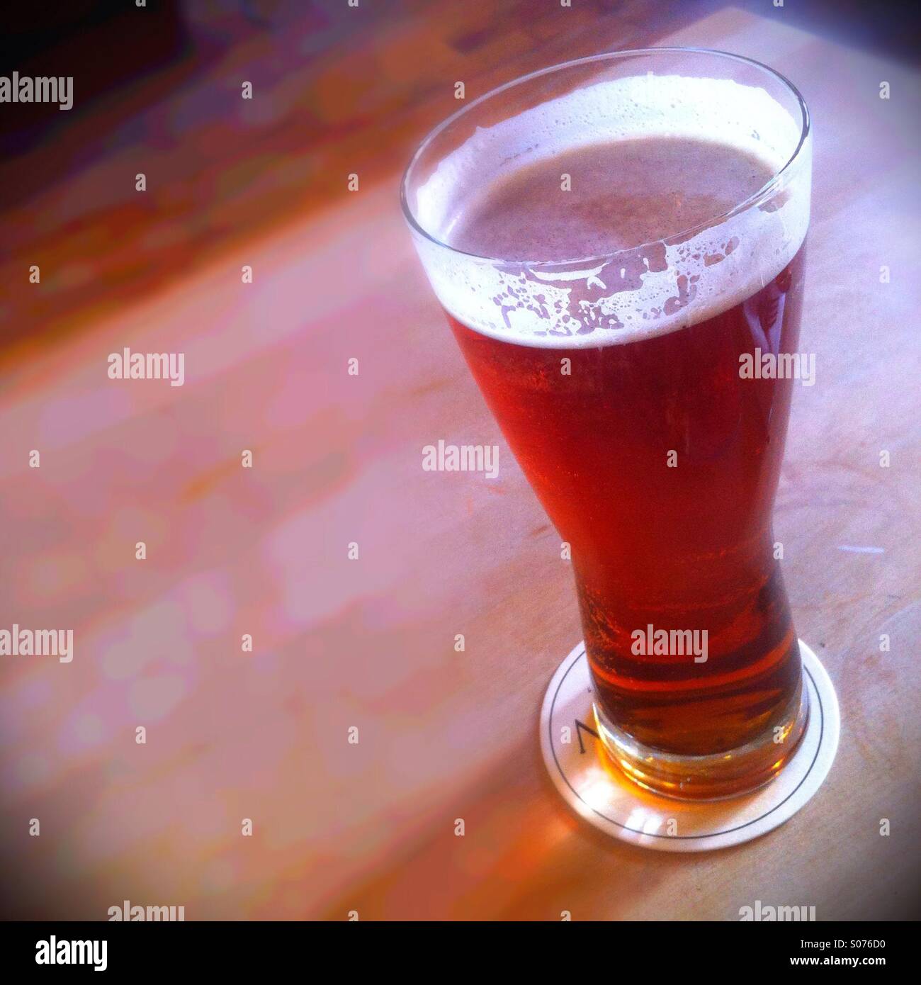 Bier - Smartphone-aufgenommenes Stockfoto