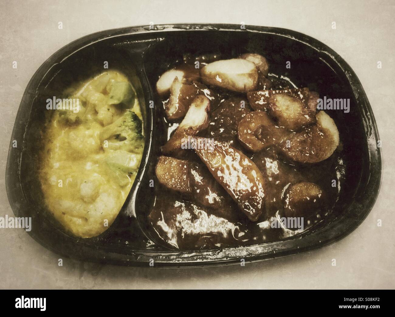 Salisbury Steak ungesunde Fertiggerichte TV dinner Stockfoto