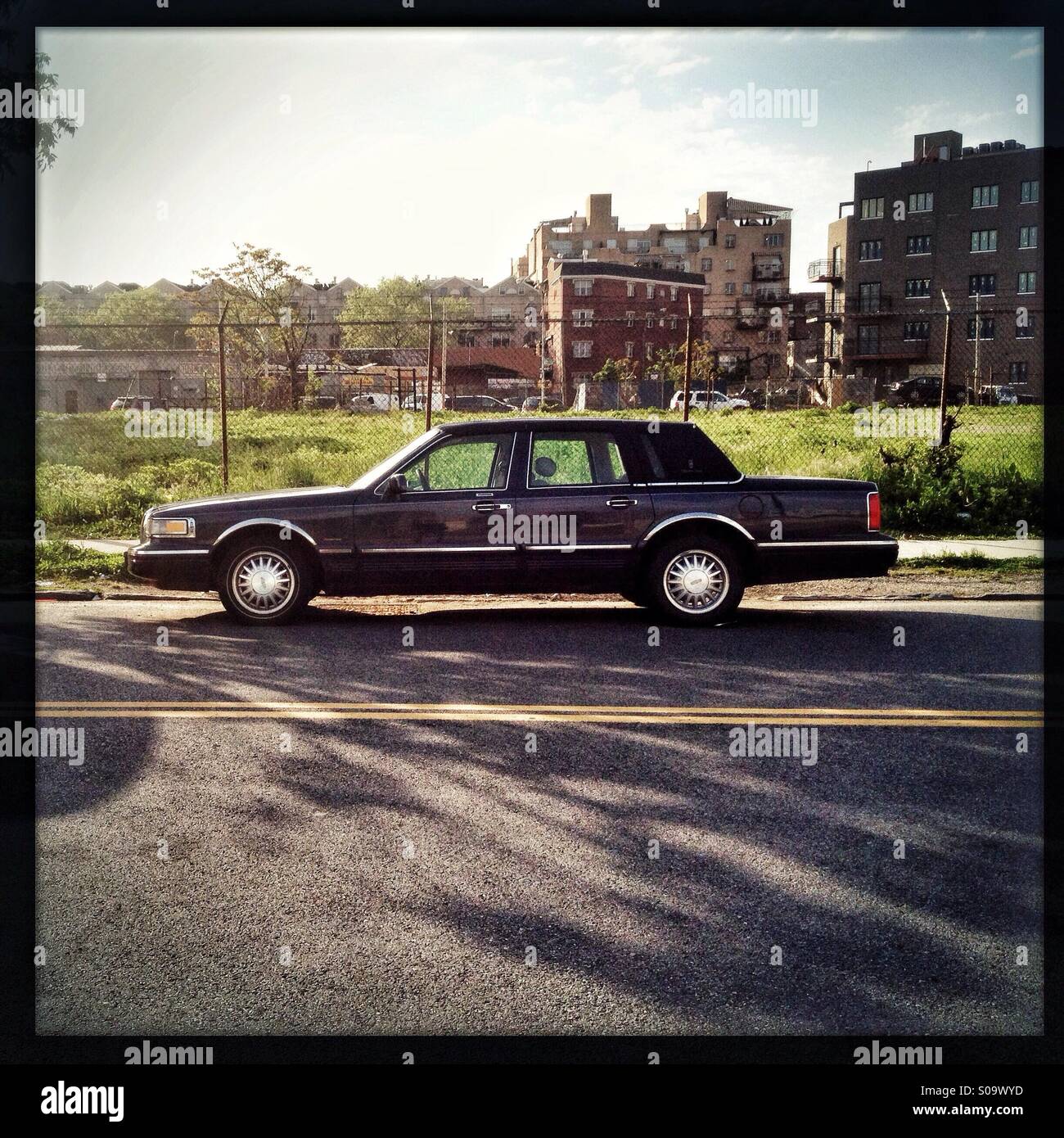 Einen alten Chevrolet auf den Straßen von Brooklyn Stockfoto