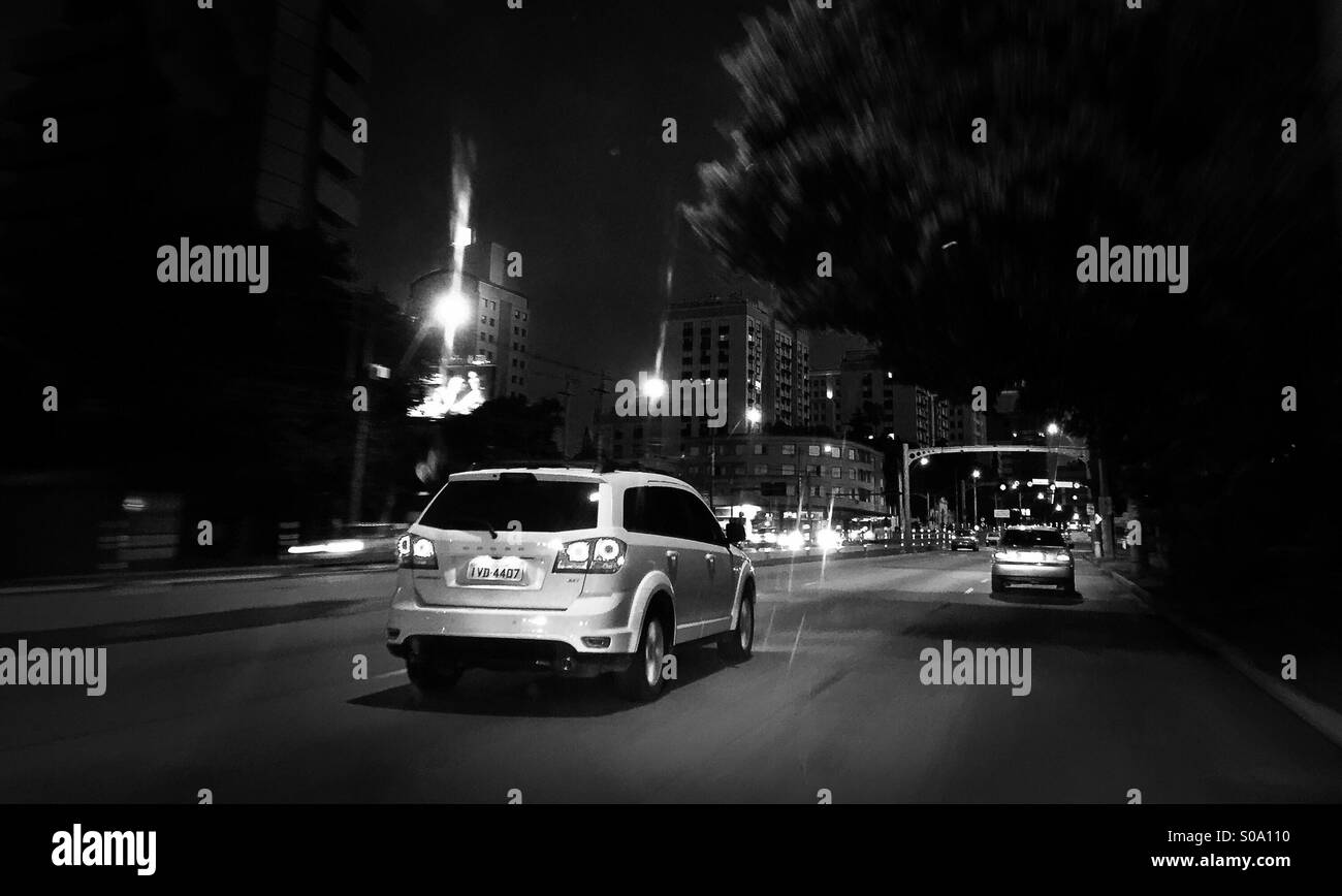 Autos auf der Straße in Porto Alegre, Brasilien Stockfoto