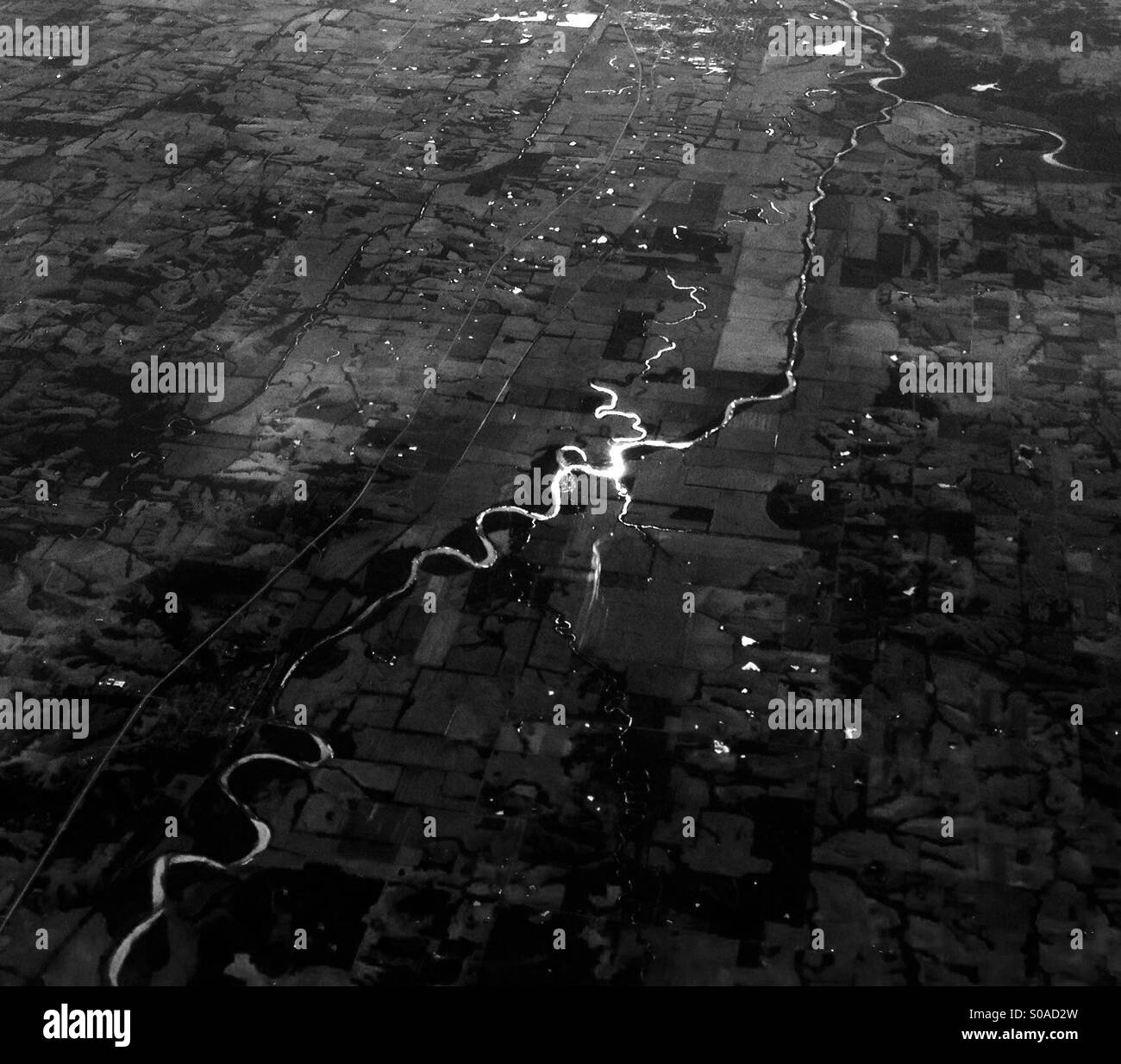 Luftaufnahme der schlängelnden Flüssen im mittleren Westen uns Stockfoto