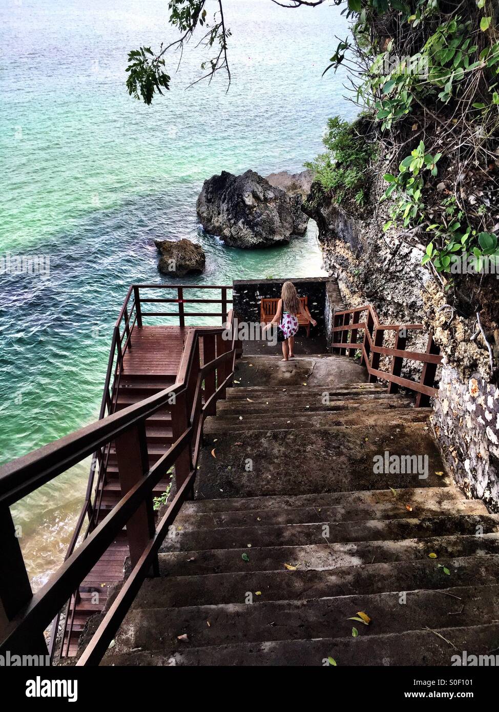 Treppe zum Strand in Bali, Indonesien Stockfoto