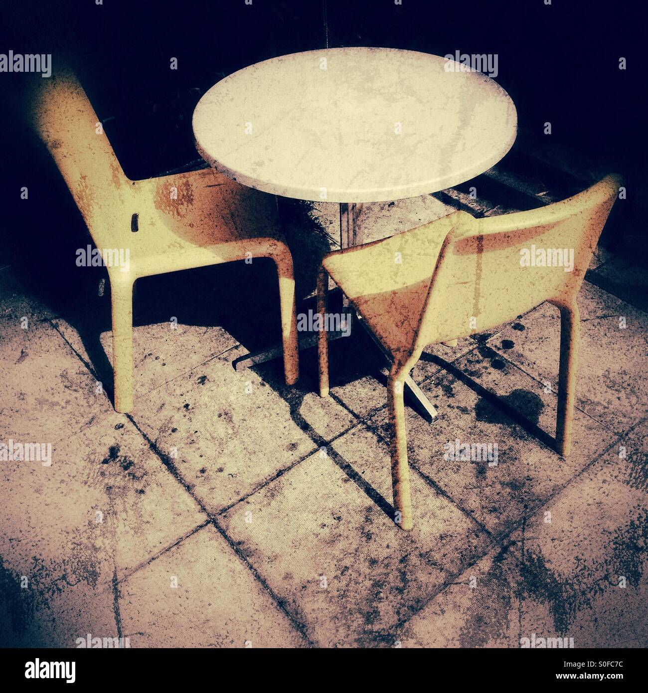Tisch und Stühle Stockfoto