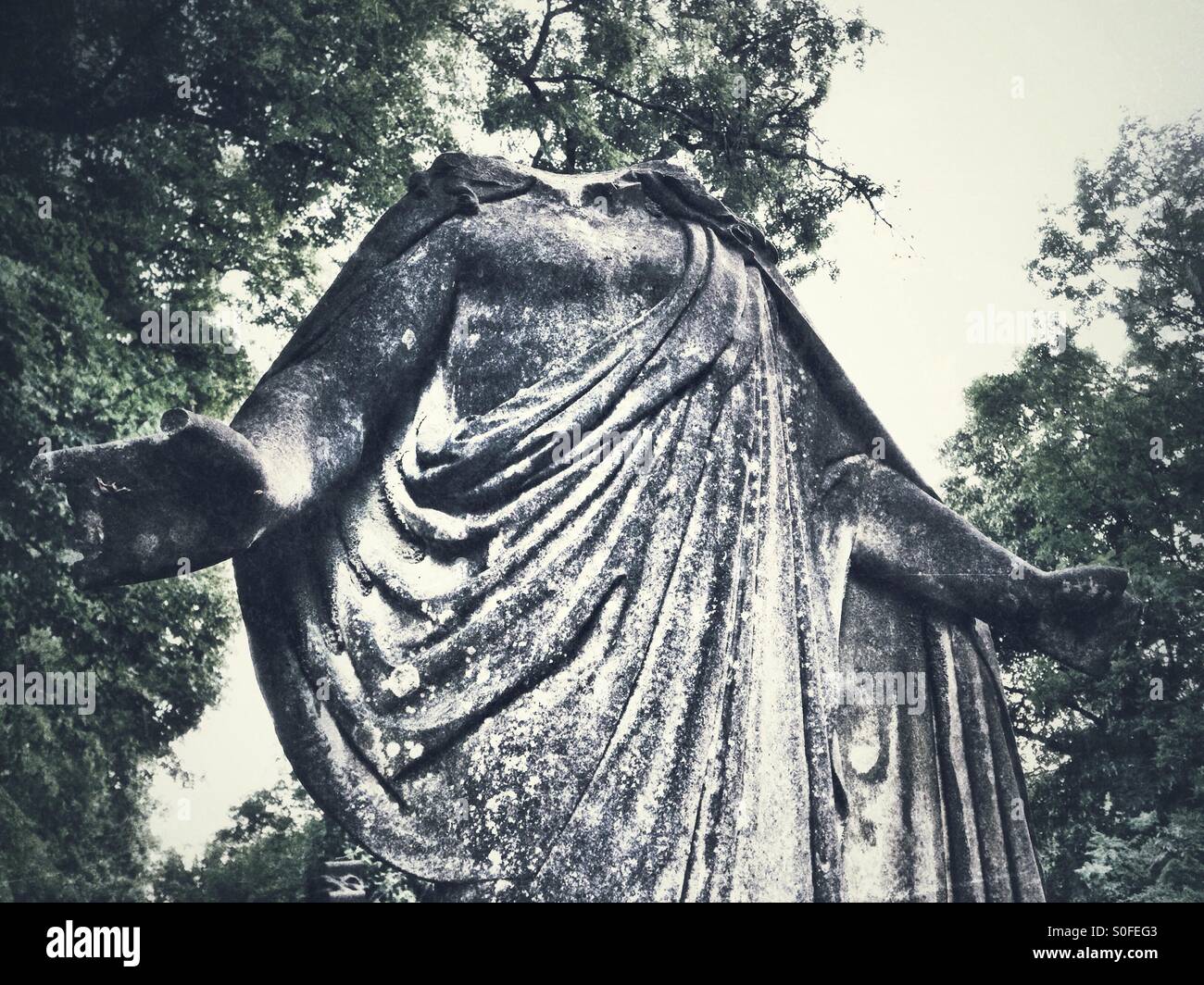 Statue ohne Kopf - Smartphone-aufgenommenes Stockfoto