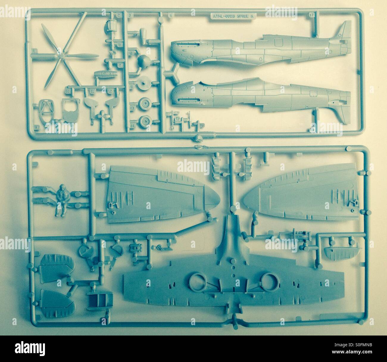 Weltkrieg zwei RAF Spitfire Skala Modell Kämpfer Flugzeugteile Stockfoto