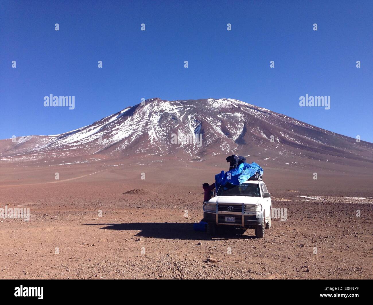 Reiseerlebnis Bolivien 4 x 4 - Smartphone-aufgenommenes Stockfoto