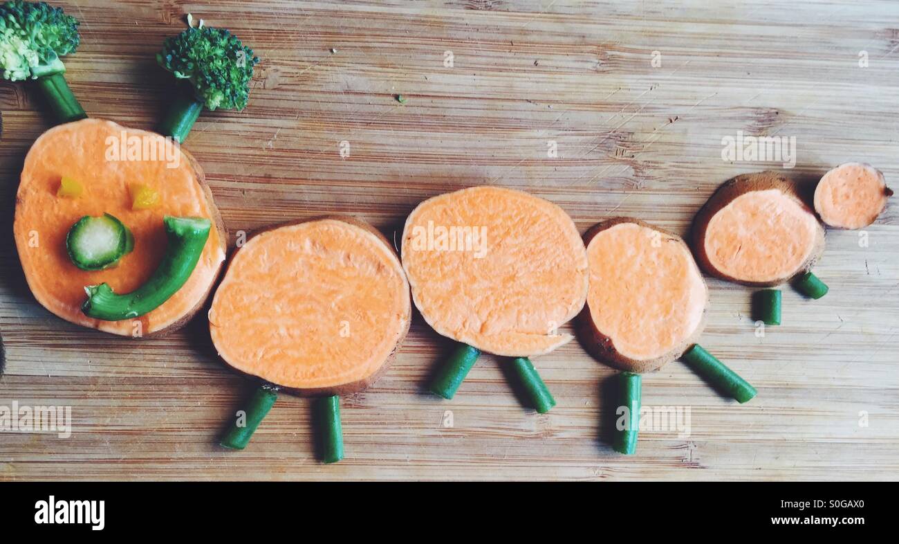 Glücklich Gemüse Raupe Stockfoto