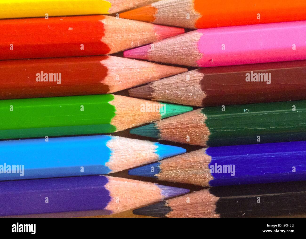 Bunte Bleistifte - Smartphone-aufgenommenes Stockfoto