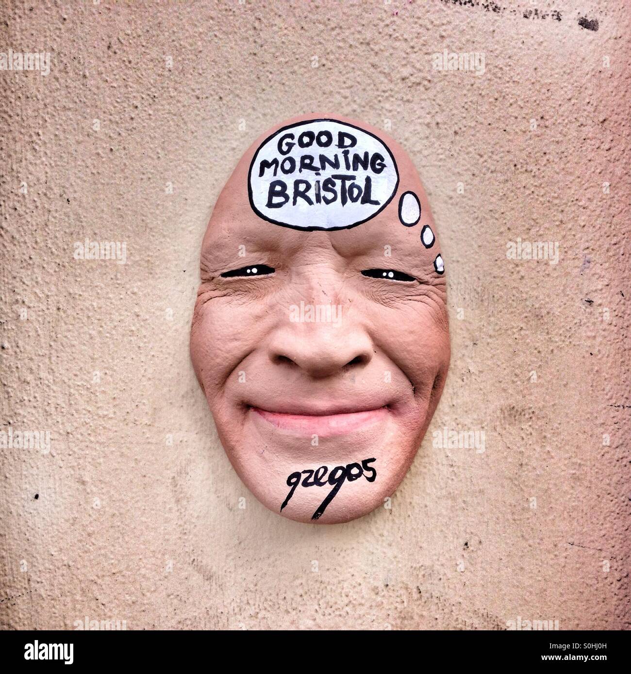 Streetart von Gregos in Bristol, Großbritannien - Smartphone-aufgenommenes Stockfoto