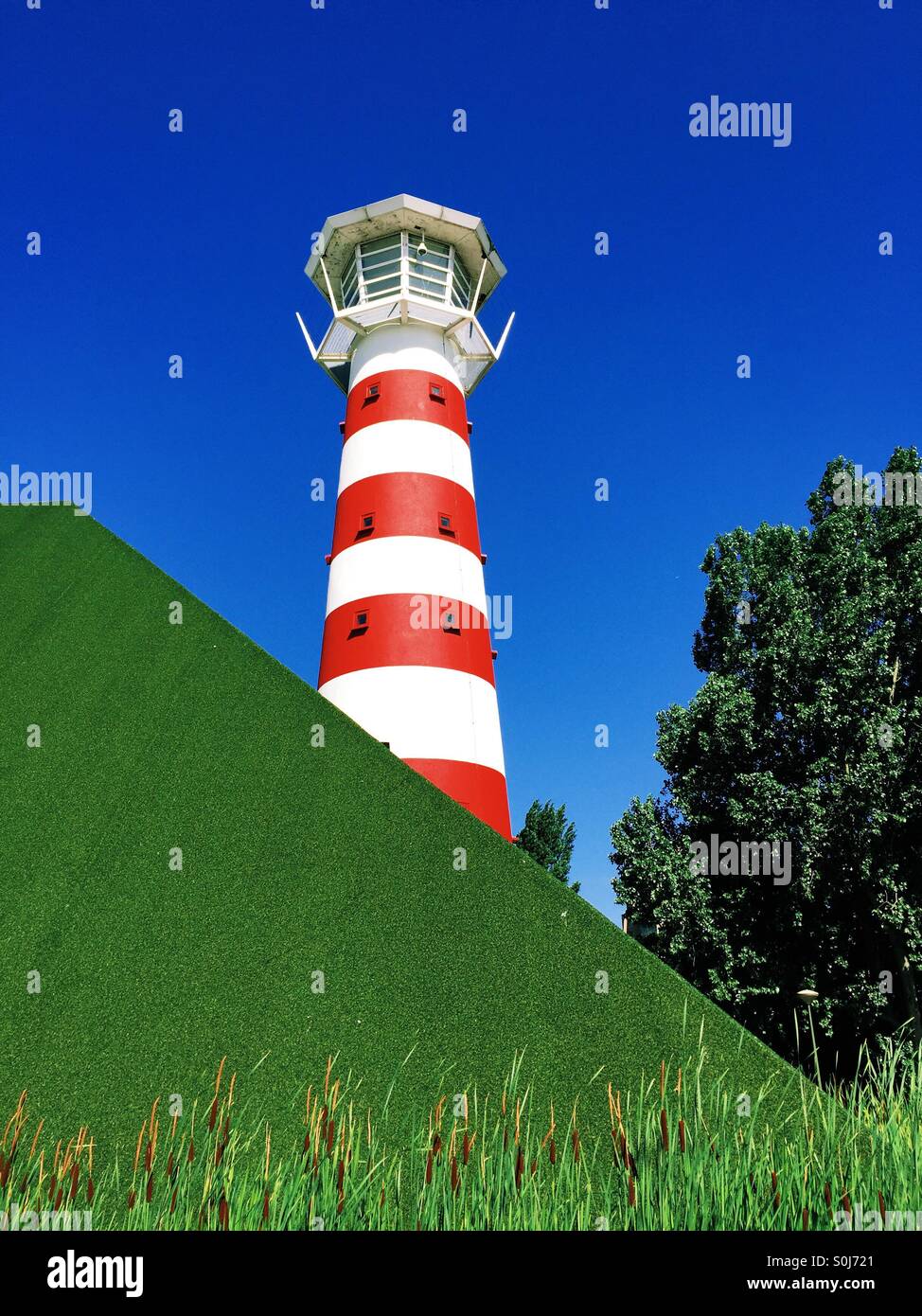 Leuchtturm am Madurodam, den Haag, Holland - Smartphone-aufgenommenes Stockfoto