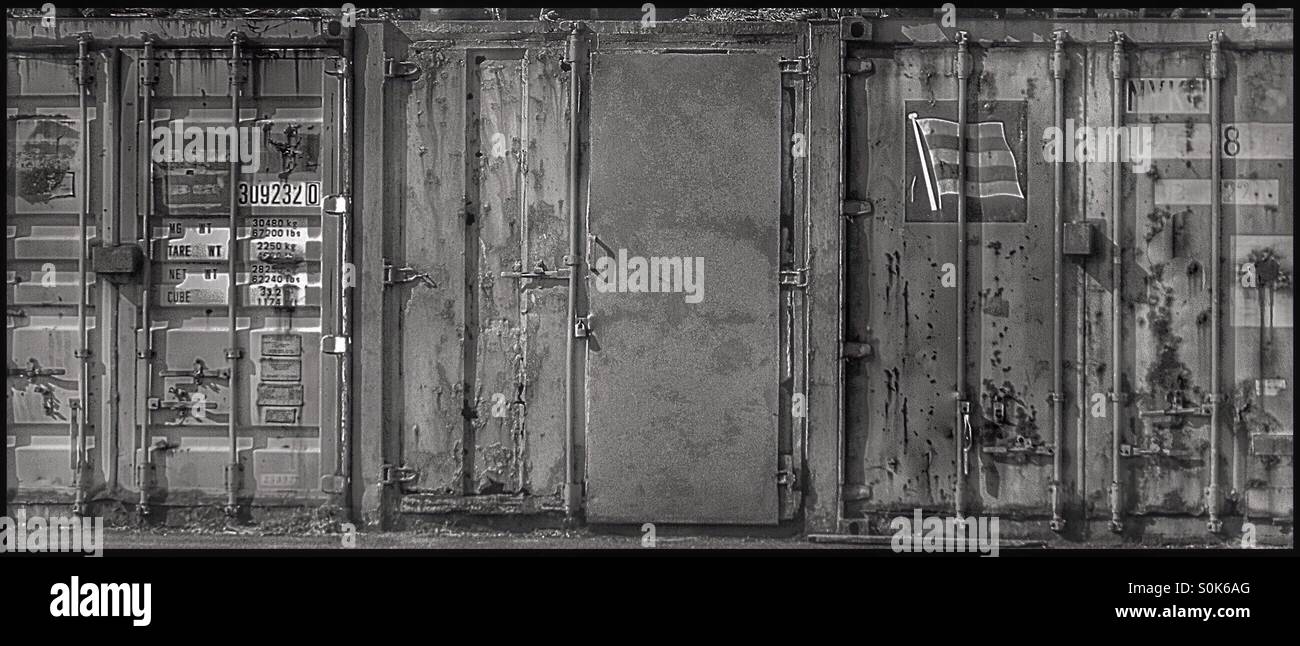 Vorratsbehälter - Smartphone-aufgenommenes Stockfoto