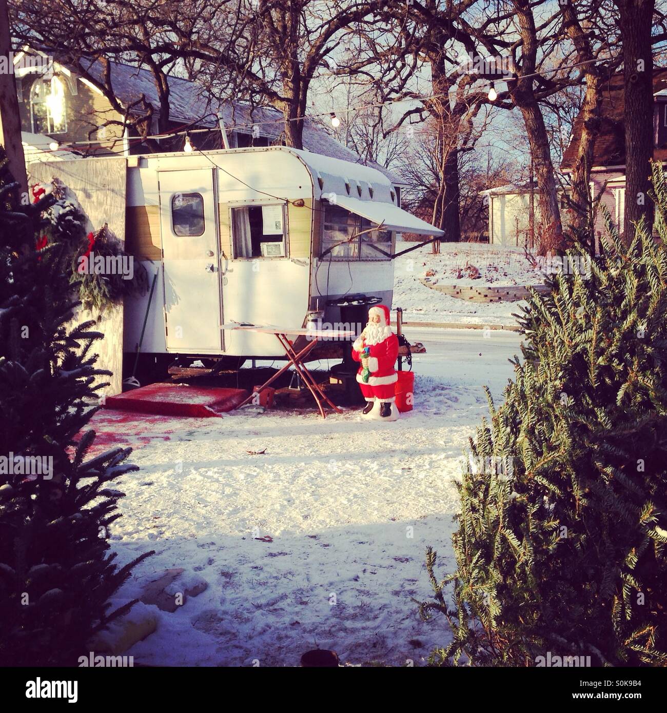 Lkw weihnachtsbaum Fotos und Bildmaterial in hoher Auflösung Alamy