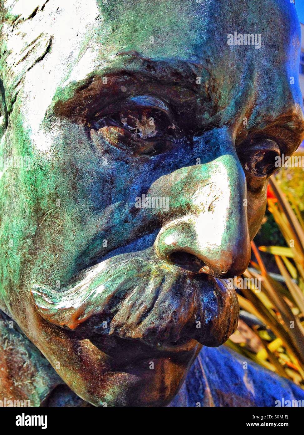 Elgar-Statue in Malvern, Worcestershire uk - Smartphone-aufgenommenes Stockfoto