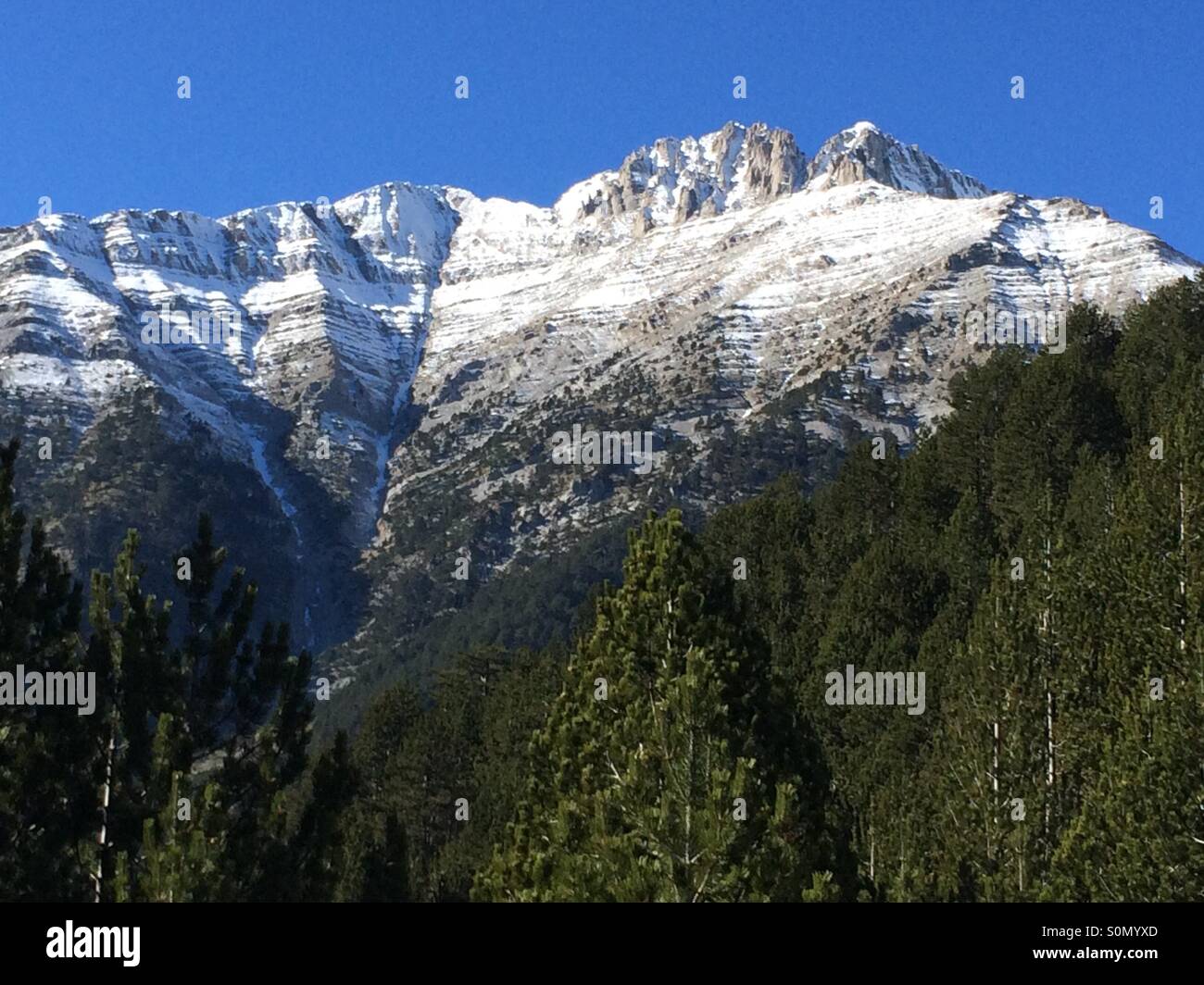Die oberen Mytikas, der höchste Gipfel des berühmten Olymp in Griechenland. Stockfoto