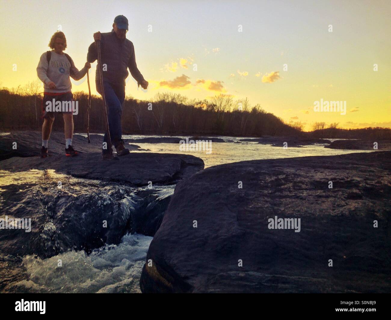 Erkunden den Potomac River, Harpers Ferry, West Virginia - Smartphone-aufgenommenes Stockfoto