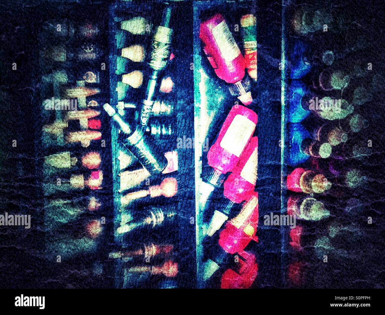 Farben, Farbpalette, bunte, farbige Flasche, Hussein el Saneh, Botox, Boxen, Multi Flasche Schritt Stockfoto