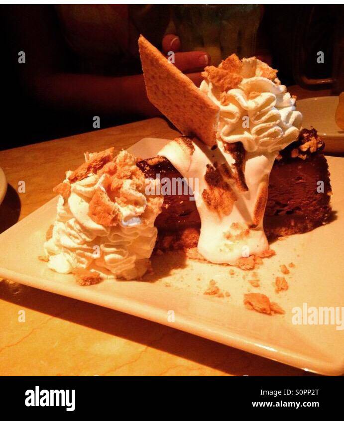 Cheesecake Factory Stockfotos Und Bilder Kaufen Alamy