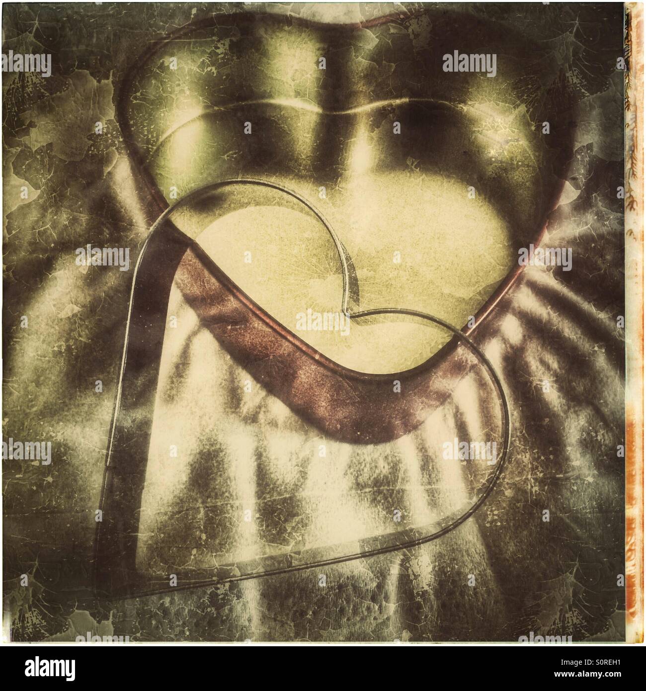 Zwei Herzformen. - Smartphone-aufgenommenes Stockfoto