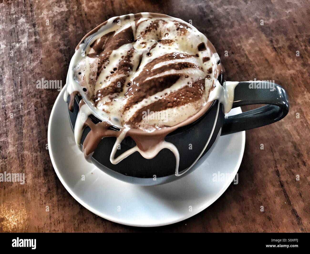 Die beste heiße Schokolade der Welt? Cremig, schmelzende Schokolade trinken Stockfoto