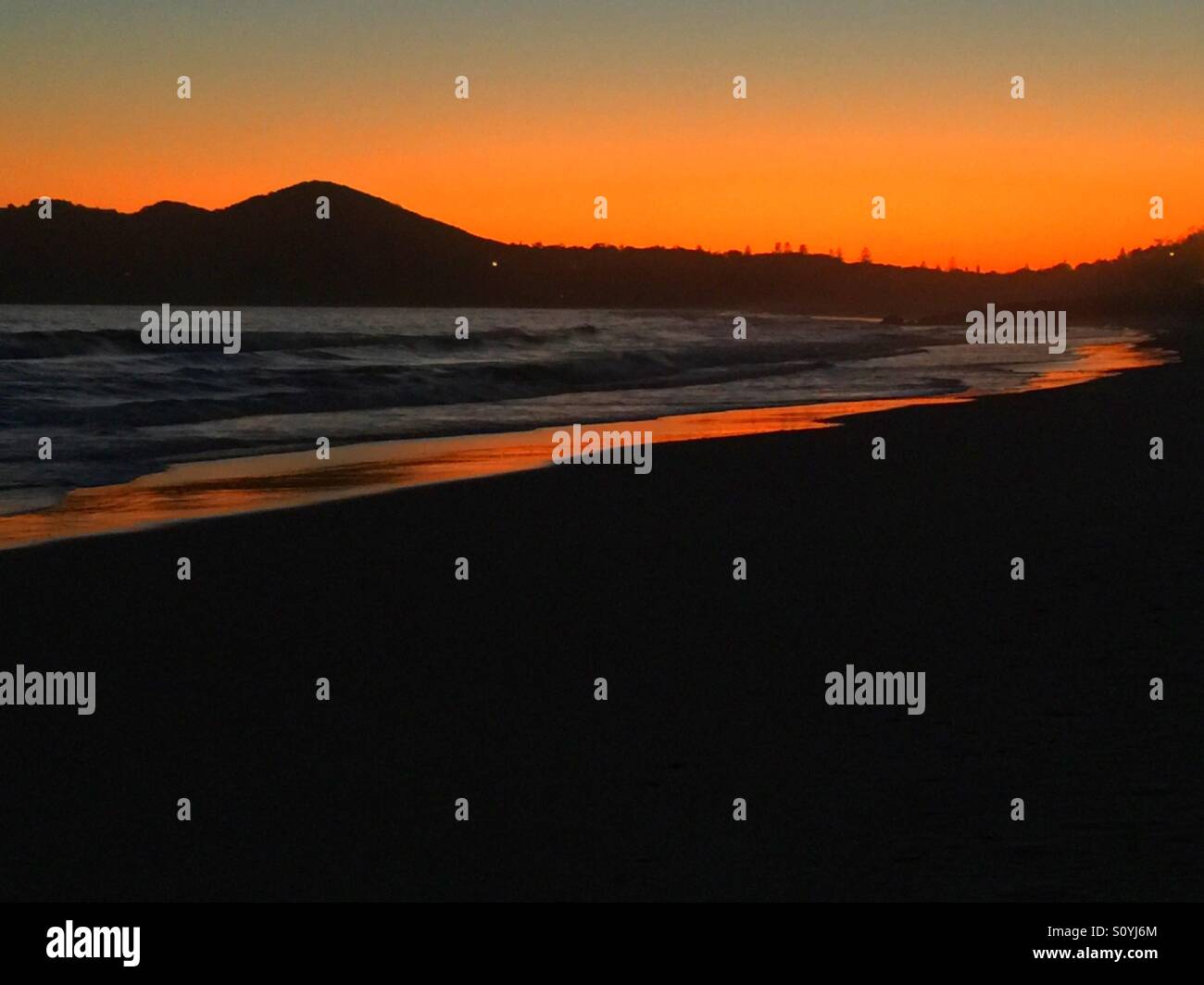 Sonnenaufgang in Byron Bay, NSW, Australien - Smartphone-aufgenommenes Stockfoto