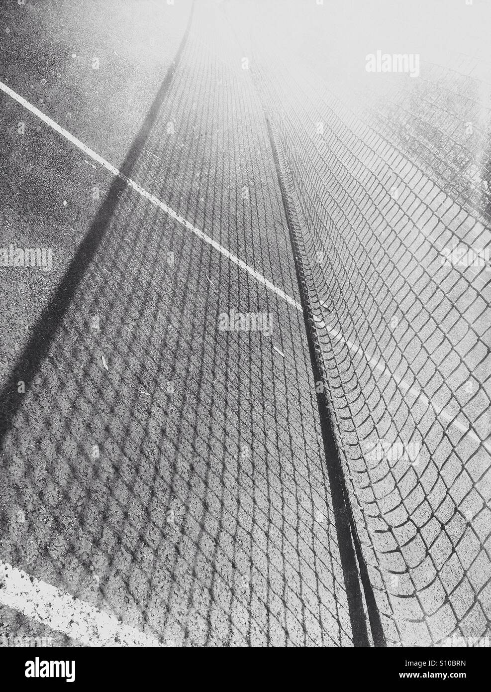 Tennisplatz - Smartphone-aufgenommenes Stockfoto