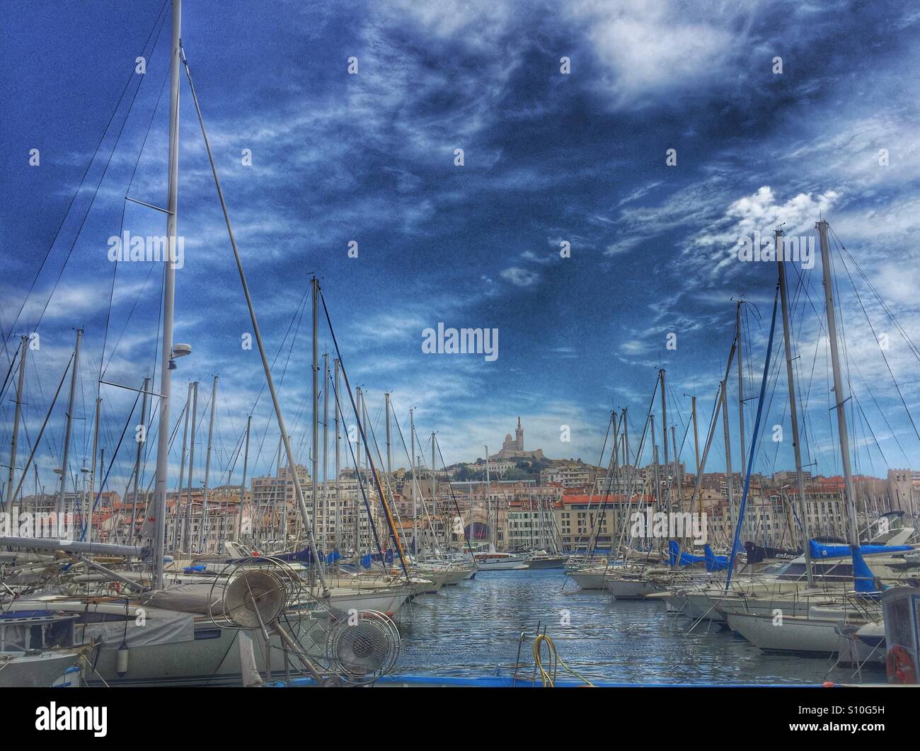 Alten Hafen oder Marseille Vieux port - Smartphone-aufgenommenes Stockfoto