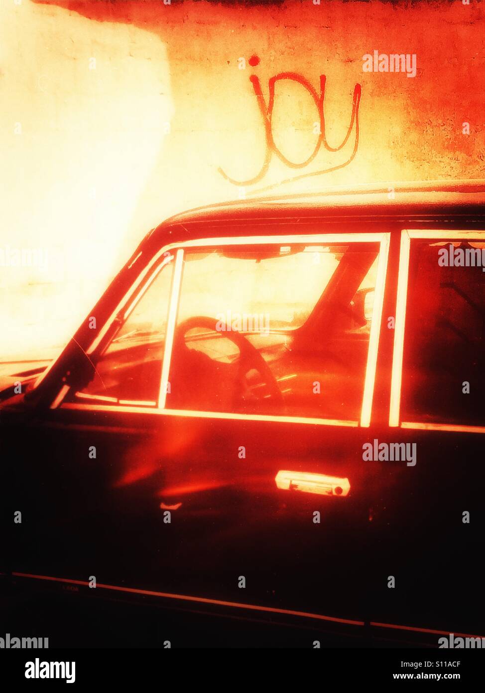 Lada Auto Freude - Smartphone-aufgenommenes Stockfoto