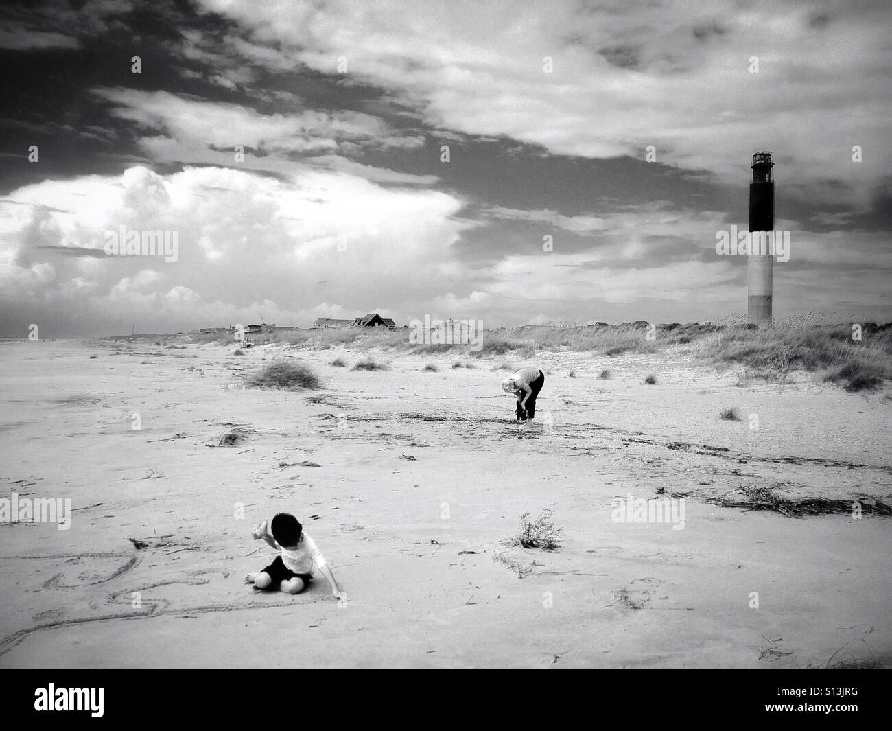 Am Strand erkunden Stockfoto