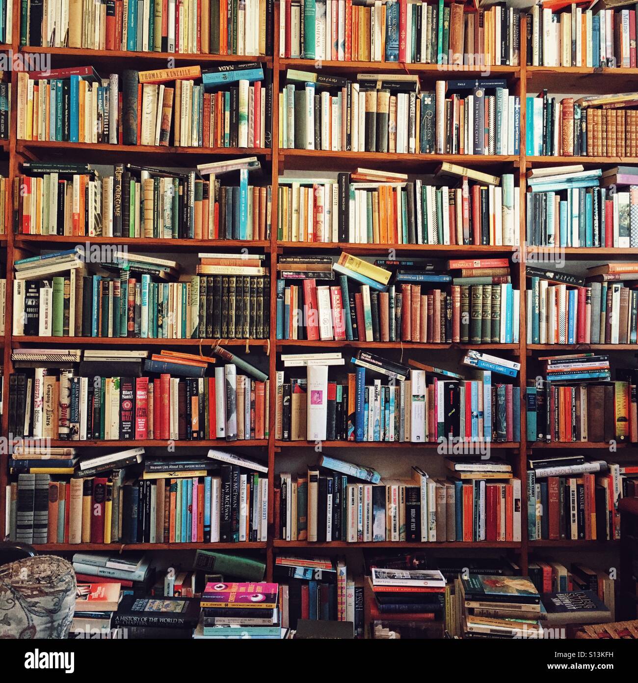 Viele Bücher in einem SecondHandBuchladen Stockfotografie Alamy