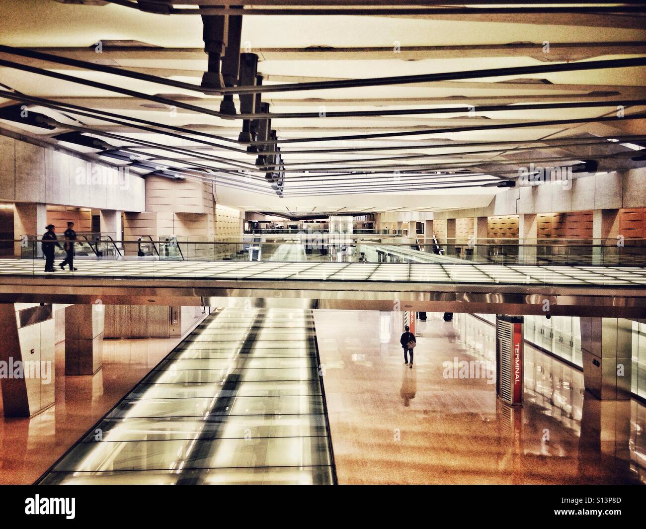 Flughafen-Terminal von Dulles International Airport in Washington DC, USA Stockfoto