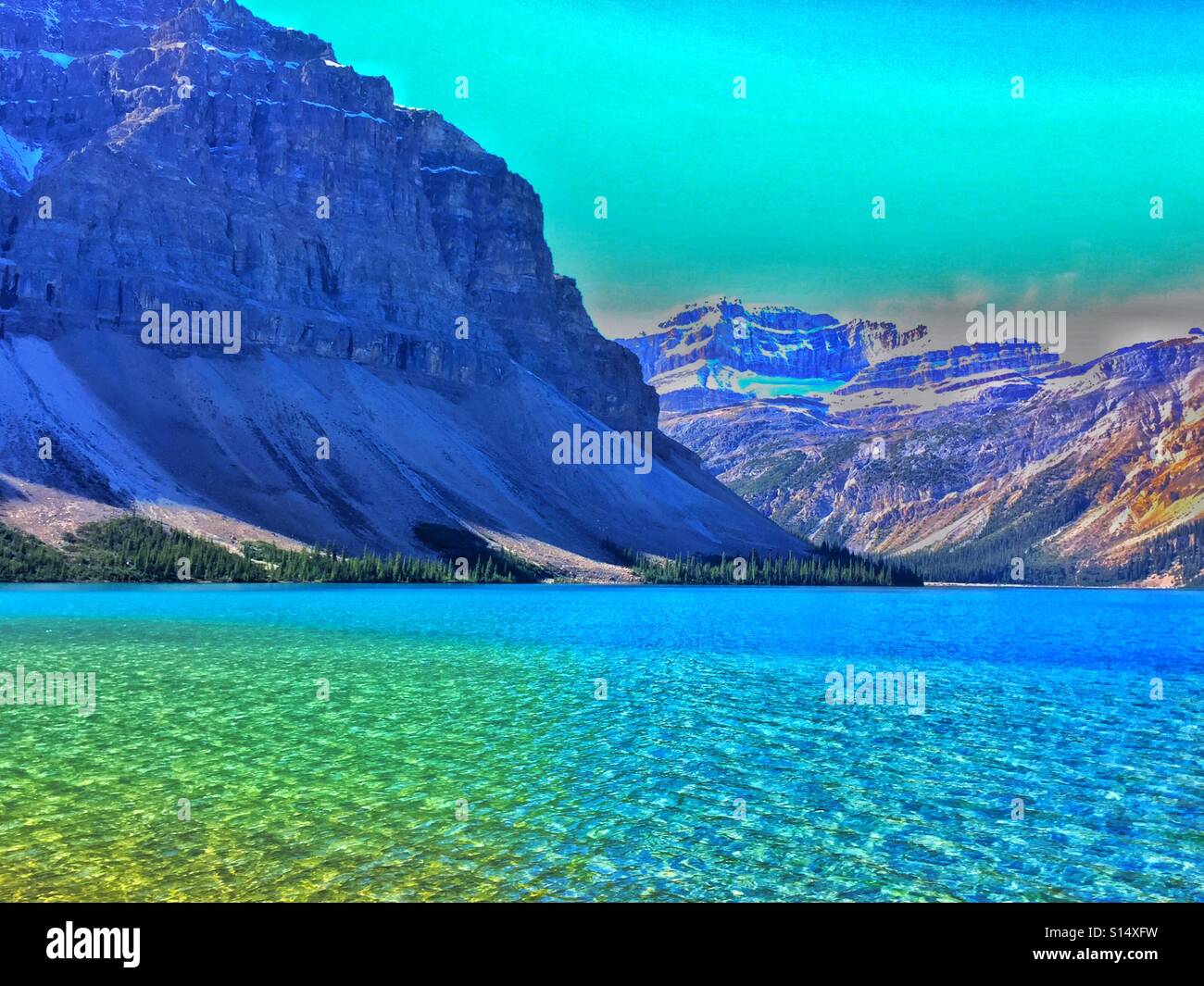 Bow Lake, Banff Nationalpark, Alberta, Kanada - Smartphone-aufgenommenes Stockfoto