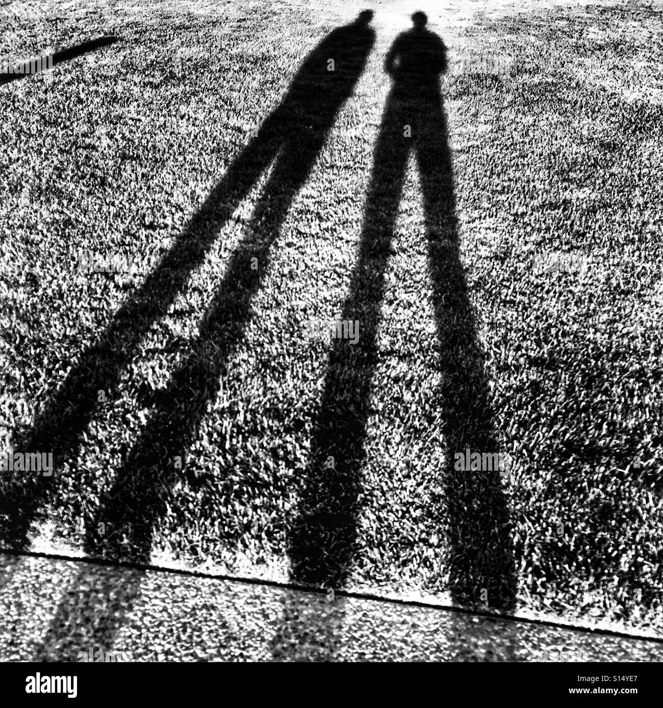 Lange Schatten - Smartphone-aufgenommenes Stockfoto