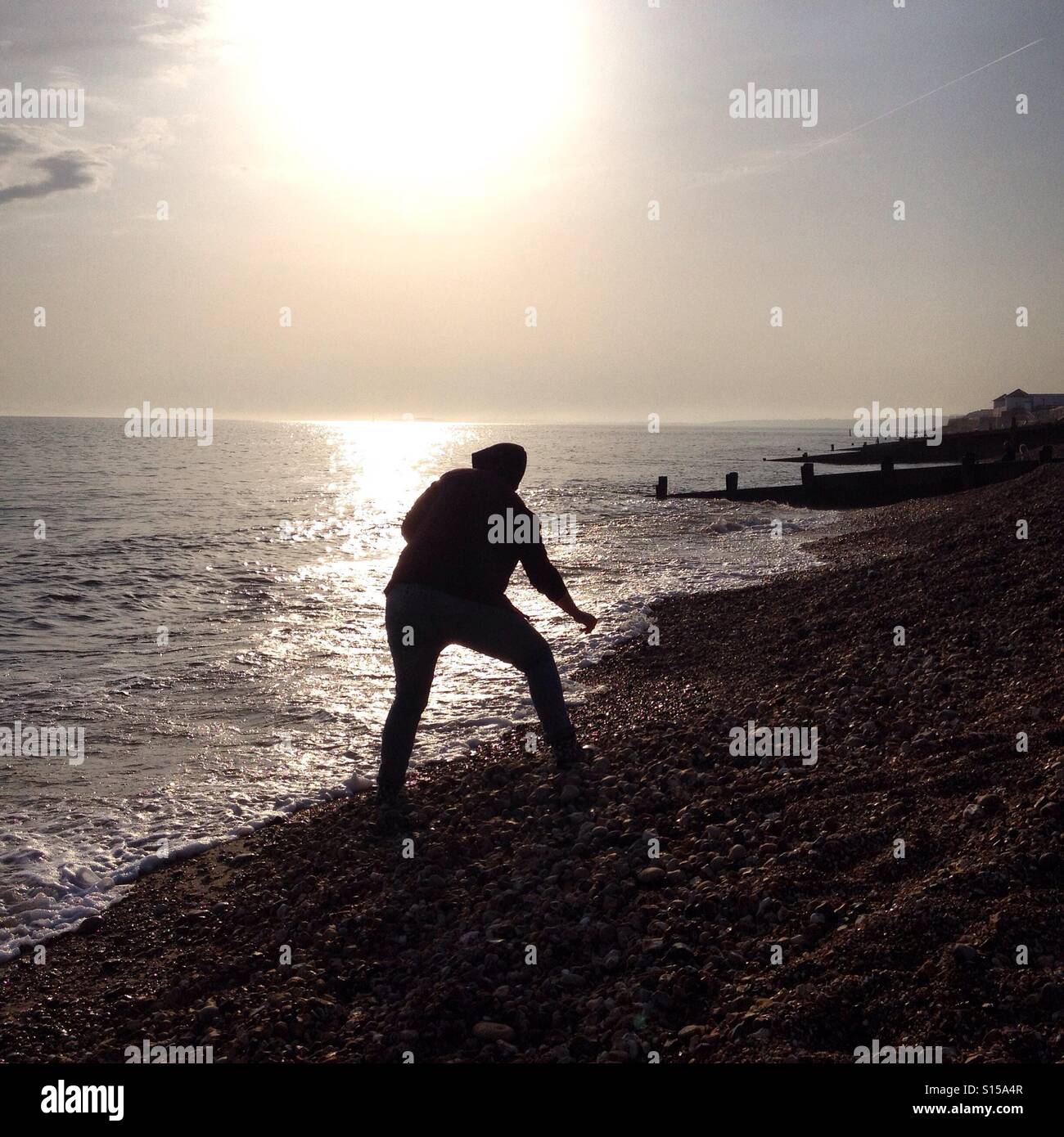 Steinen, BARTON ON SEA Skimming Stockfoto