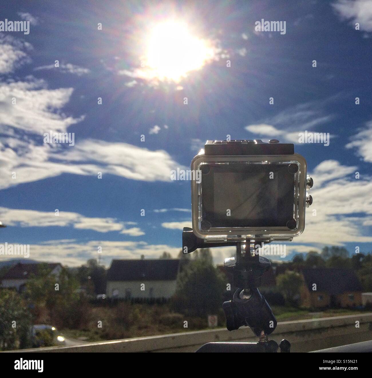 Action-Cam während Cloud Zeit runden Stockfoto