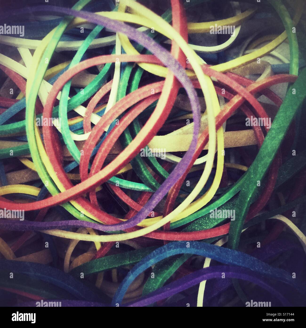 Farbige Gummibänder - Smartphone-aufgenommenes Stockfoto