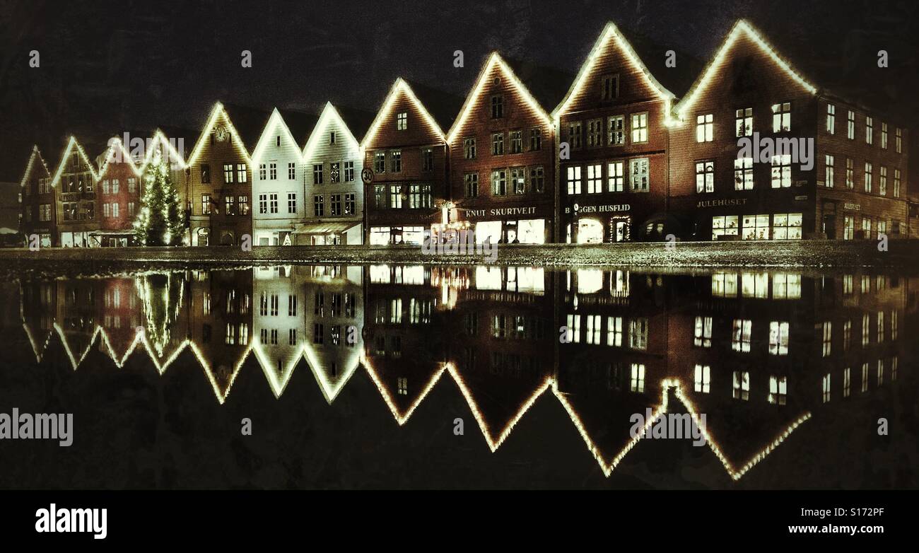 Weihnachten 2022 Norwegen Bryggen, Bergen, Norwegen, Weihnachten Stockfotografie Alamy
