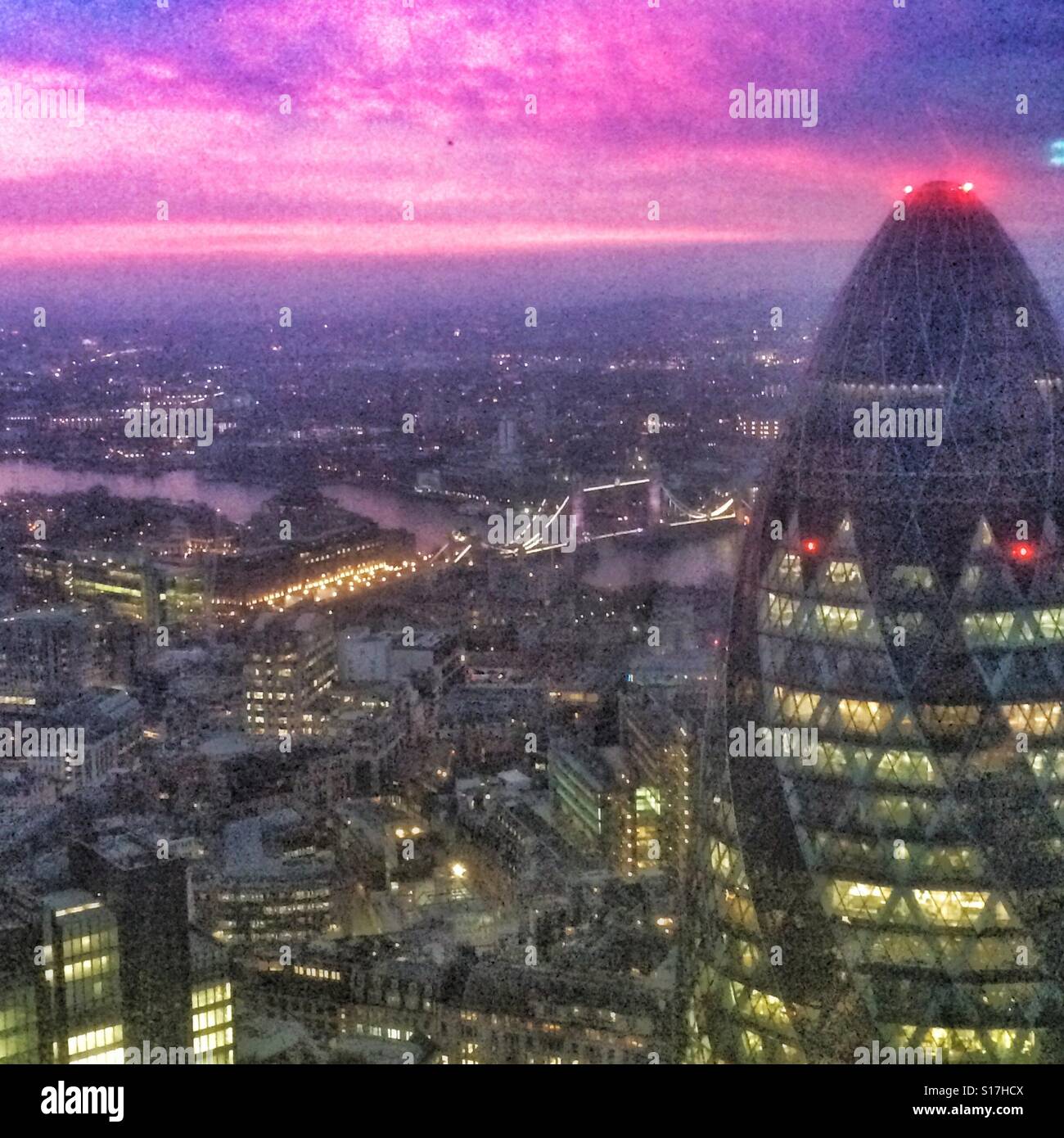 Blick auf die Gurke, die Gebäude in London Stockfoto