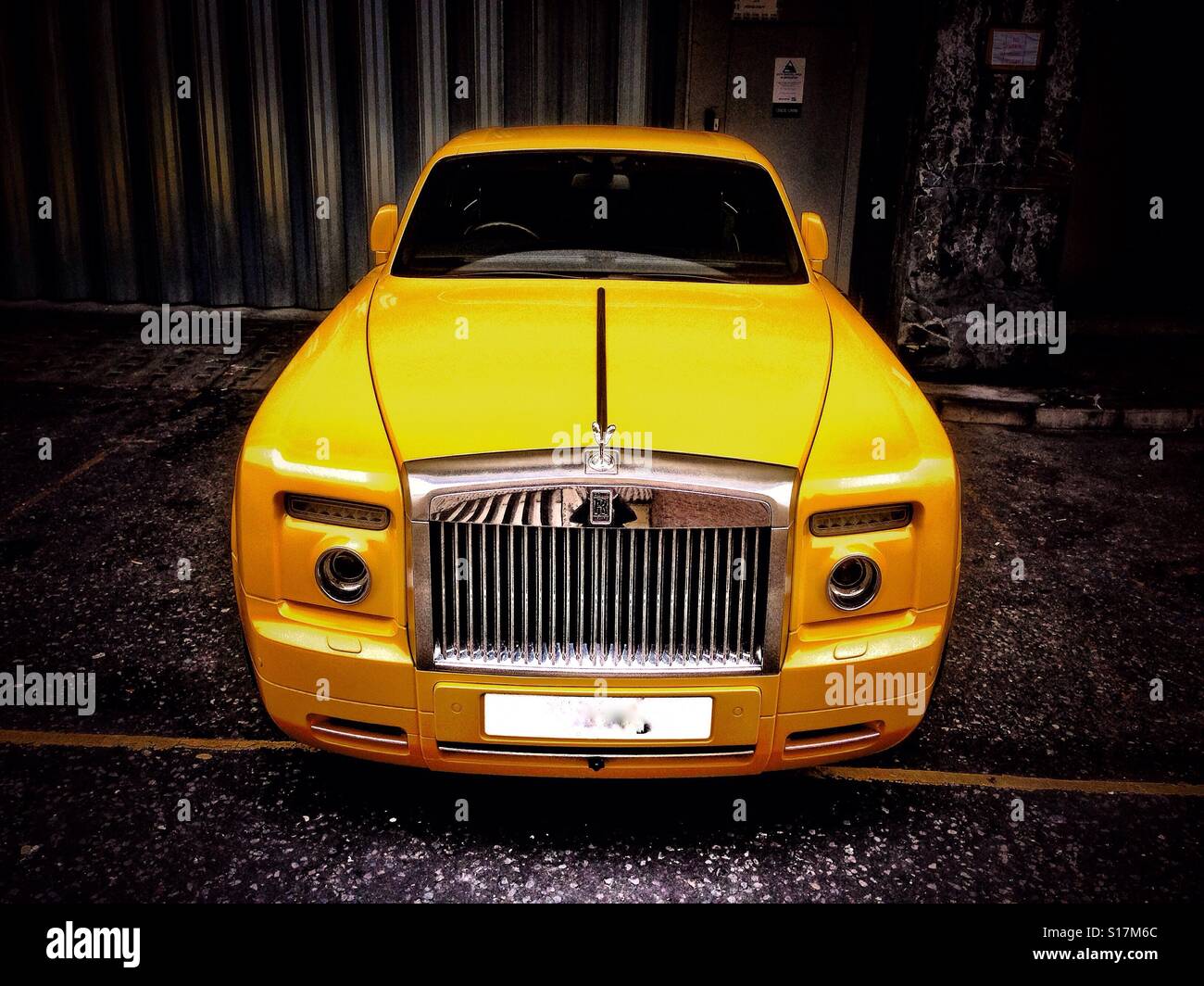 Gelbe Rolls-Royce Stockfoto