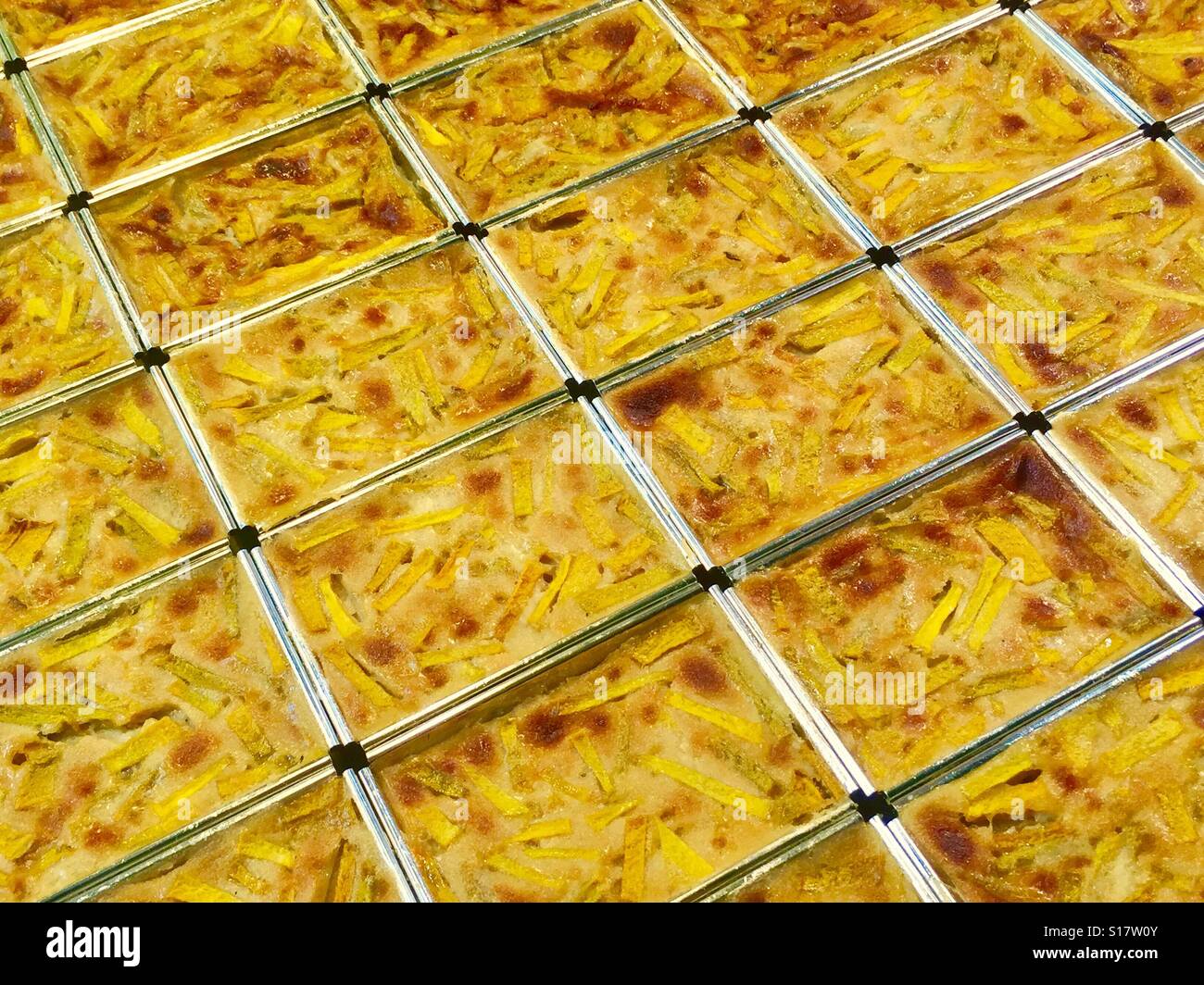 Khanom mo kaeng Fotos und Bildmaterial in hoher Auflösung Alamy