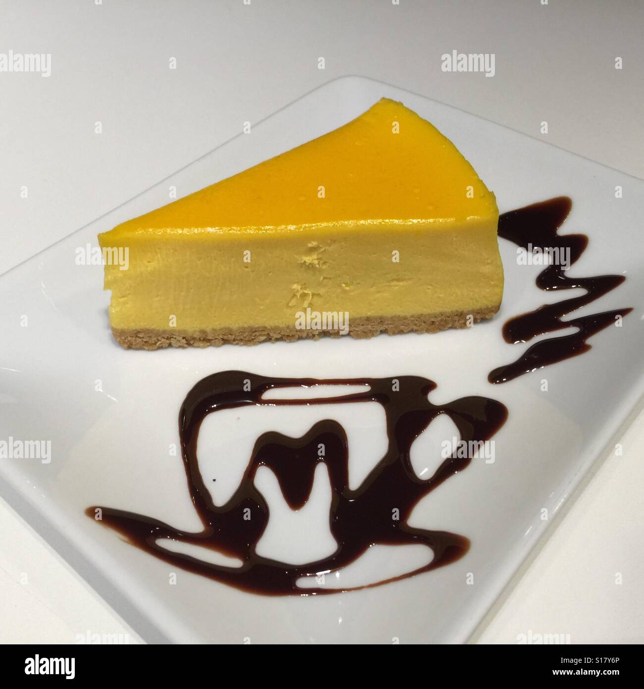 Ein Stück Käsekuchen von Macdonald, Singapur Stockfoto