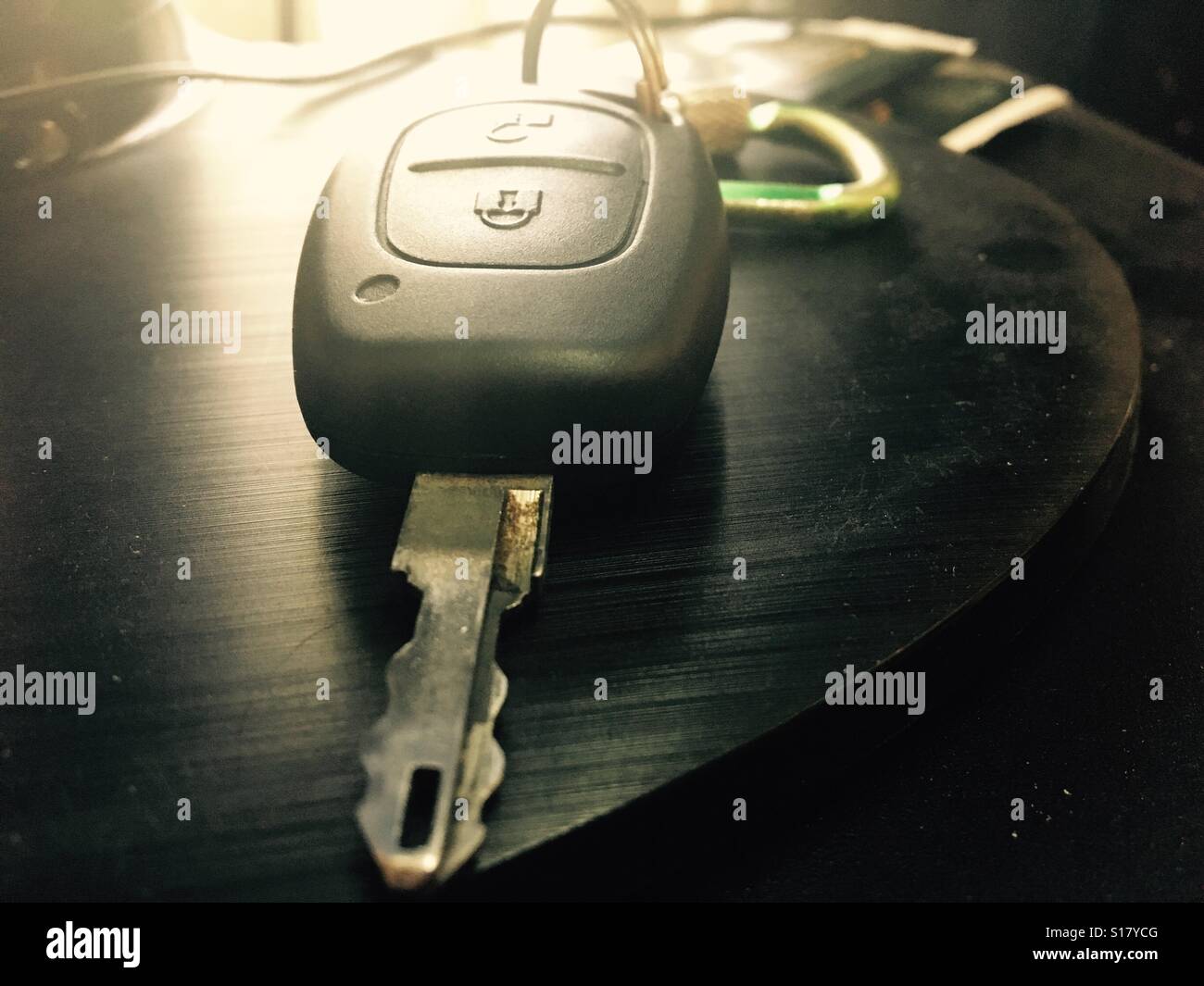 Renault Clio Autoschlüssel - Smartphone-aufgenommenes Stockfoto