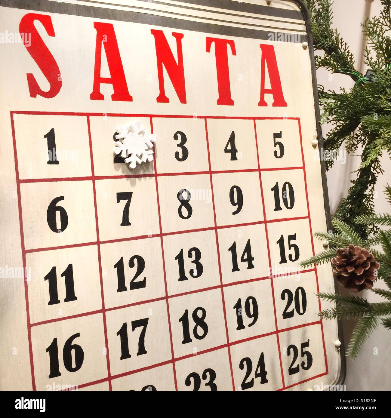 Feiertagskalender für Countdown die Tage bis der Weihnachtsmann kommt Stockfoto