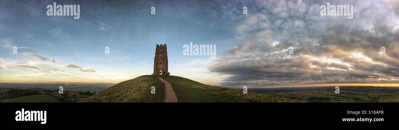 Glastonbury Tor Winter Sonnenuntergang Stockfoto